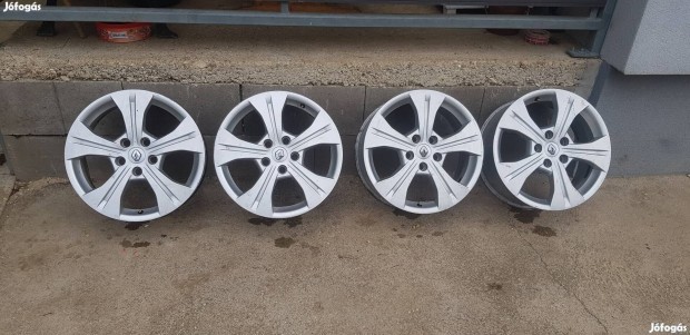 Elad egy hasznlt 5x114.3 17" gyri Renault alufelni garnitra