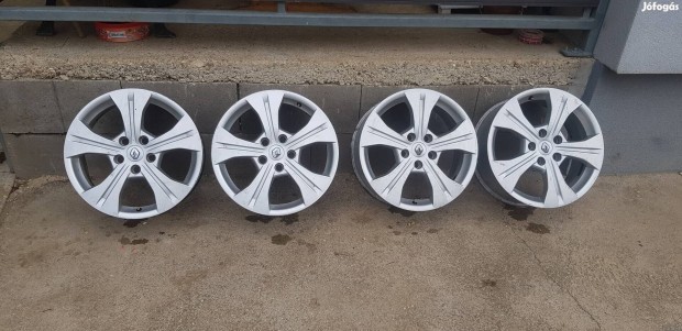 Elad egy hasznlt 5x114.3 17" gyri Renault alufelni garnitra