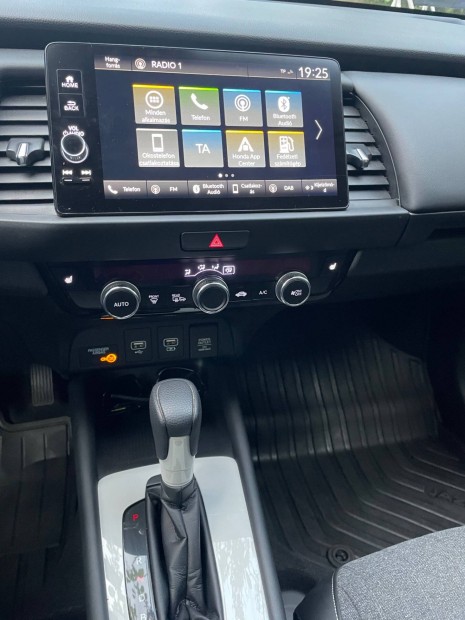 Elad egy hibtlan llapotban lv Honda Jazz szemlygpkocsi