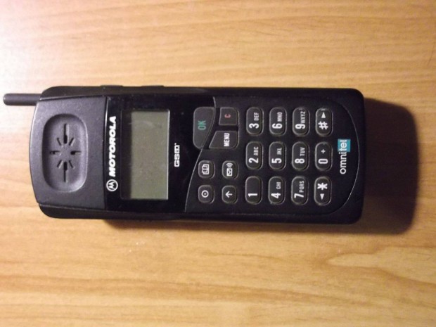 Elad egy igazi, retro ritkasg egy Motorola Omnitel szp llapotban