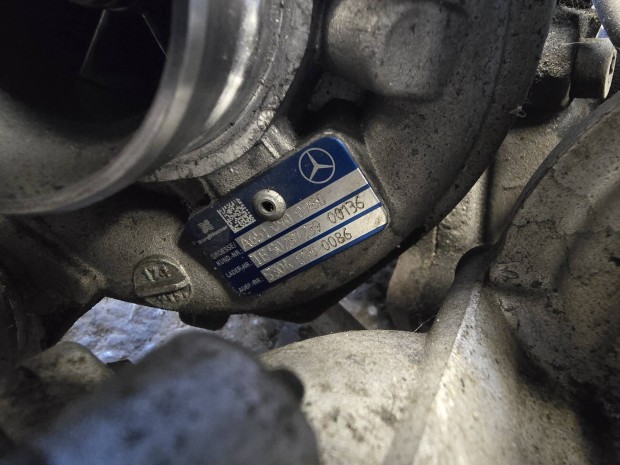 Eladó egy mercedes spinter biturbó