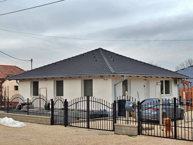 Elad� egy modern, �j�p�t�s� h�z - BP agglomer�ci�j�ban