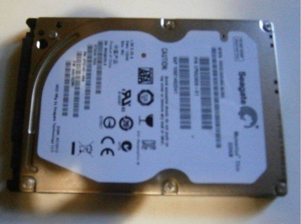 Elad egy notebookba val 2,5"-os 320GB-os Seagate merevlemez (HDD)