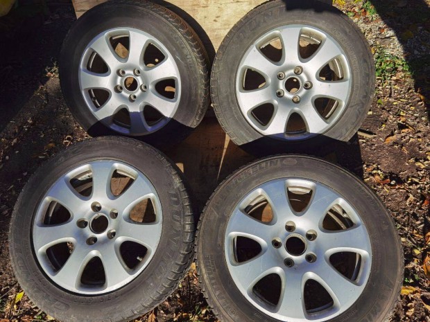 Elad� egy sor eredeti Audi Q7, Touareg, Cayenne, Q7, Amarok alum�nium