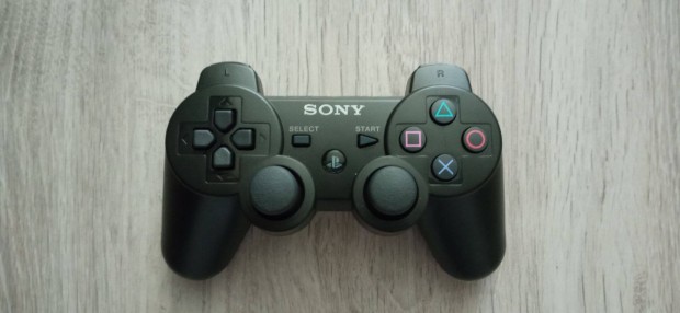 Elad egy szinte j eredeti PS3 kontroller
