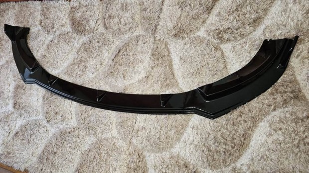 Elad egy j Model Y -ra val els lkhrt al spoiler