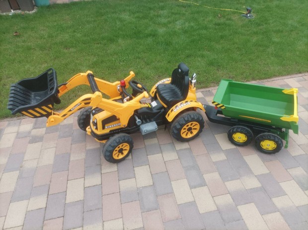 Elad elektromos Kingdom traktor + John Deere utnfut!