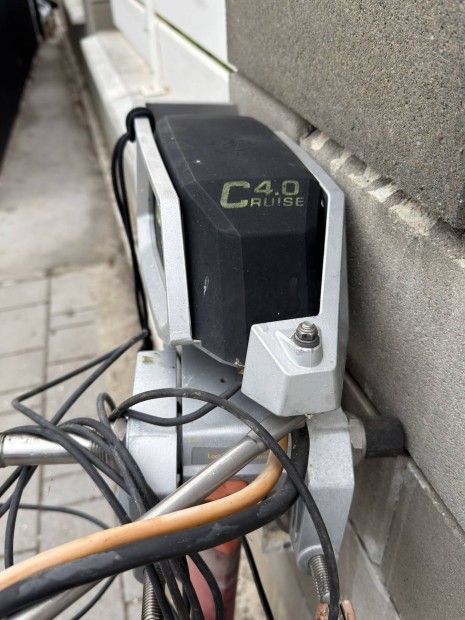 Elad elektromos csnak motor