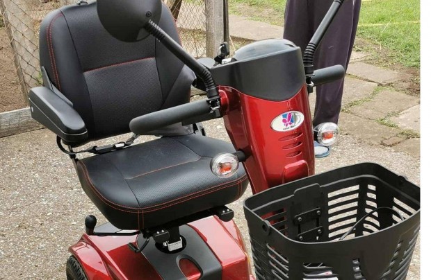 Eladó elektromos moped/rokkant kocsi