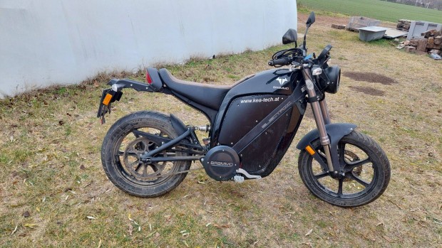 Eladó elektromos motor Brambo Electric