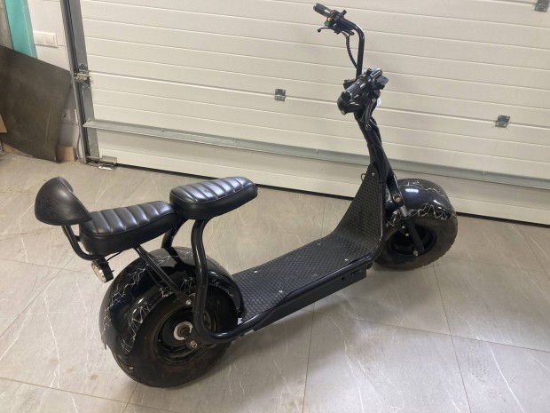 Elado elektromos robogo