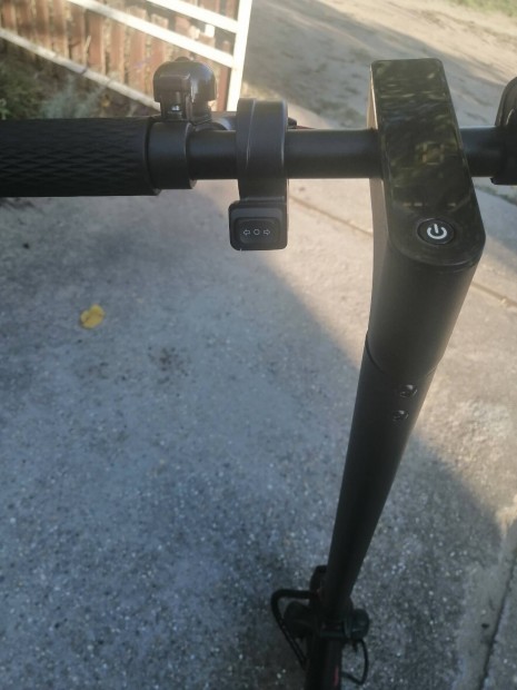 Eladó elektromos roller