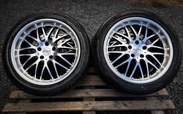 Elad eredeti Dotz Mugello R18 - 5x112 alufelni