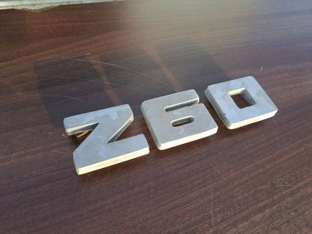 Eladó eredeti Ikarus 260 -as felirat / típus jelzés számok Z60