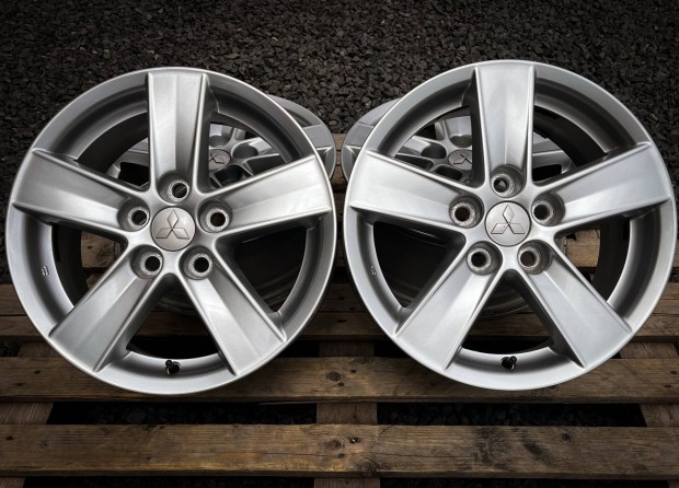 Eladó eredeti Mitsubishi R16 - 5x114.3 alufelni