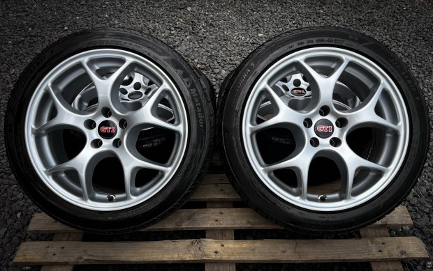 Eladó eredeti Rondell 0036 R17 - 5x100 alufelni