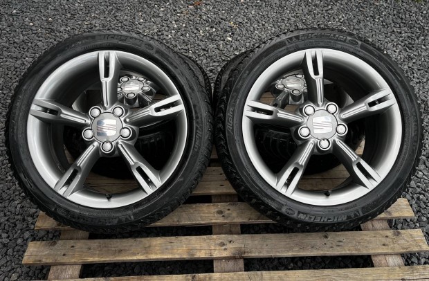 Elad eredeti Seat R17 - 5x112 alufelni
