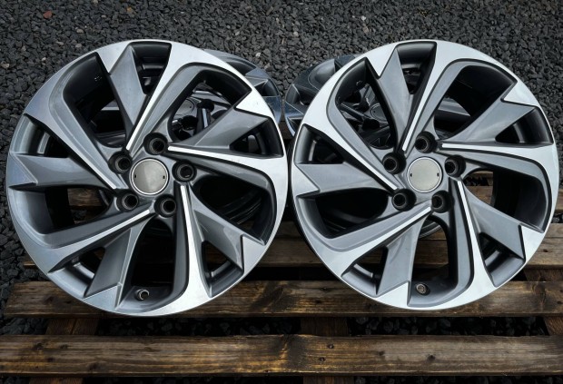 Eladó eredeti Xtreme R17 - 5x114.3 alufelni