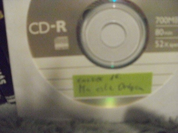 Elad eredeti msoros cd lemez gyjtemny