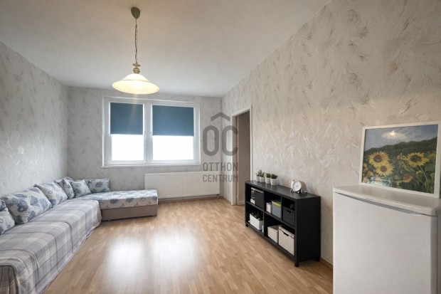 Elad� erk�lyes, 3 szob�s lak�s Debrecenben, az �jkertben!