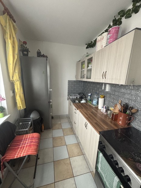 Elad� erk�lyes lak�s Tatab�nya egyik legkedveltebb r�sz�n!