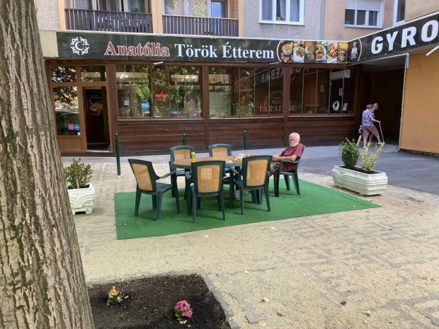 Elad� �tterem Duna�jv�ros, R�mai krt 36/a