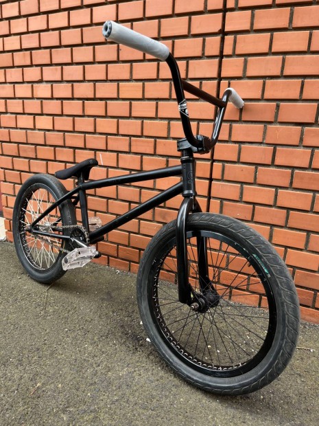 Eladó ex félprofi bmx