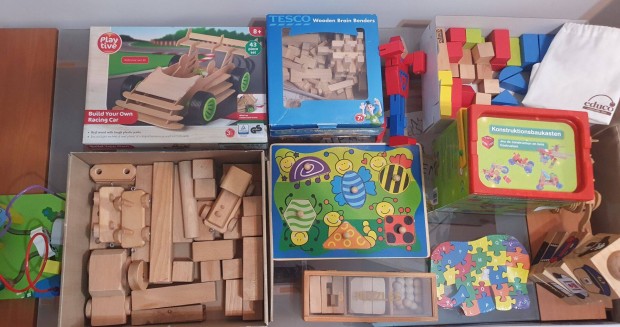 Eladó fajátékok : fa vonat, fa puzzle, fa babajáték, fa építő