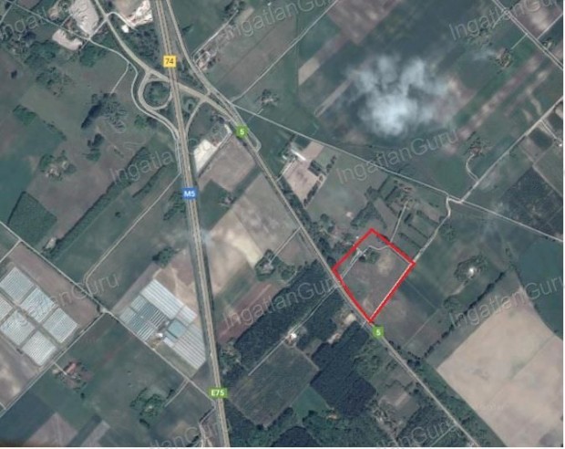 Elad� fejleszt�si ter�let Kecskem�t