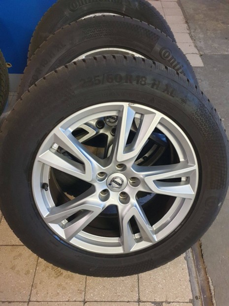 Eladó felni garnitúra xc60
