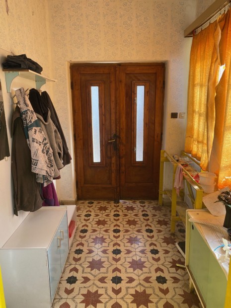 Elad� fel�j�tand� csal�di h�z Beretty��jfalu csendes r�sz�n!