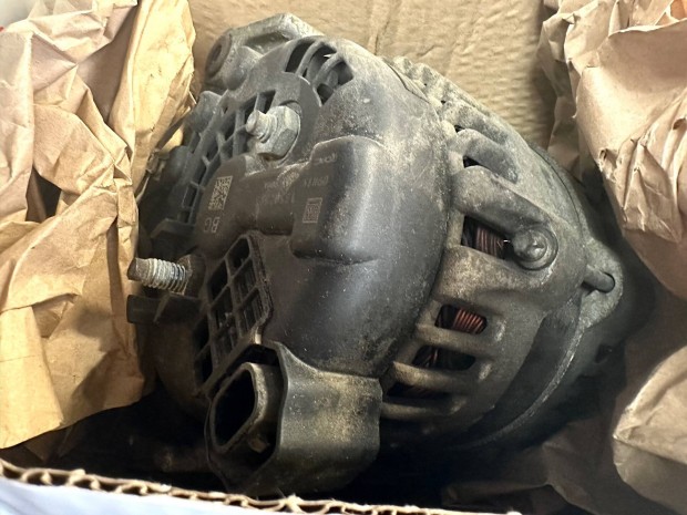 Elad� fel�j�tand� gener�tor GM