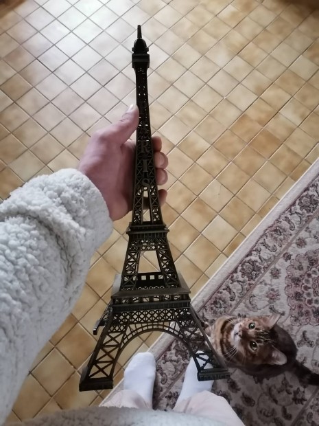 Elad fm  50 cm magas Eiffel torony