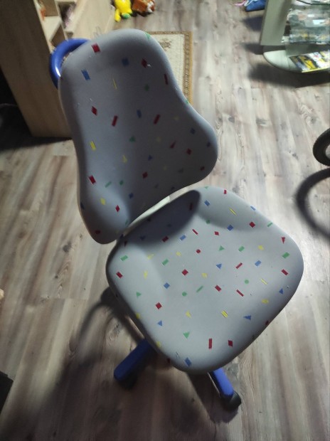 Elad� forg�sz�k gyermeknek 