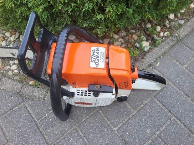 Elad full gyri ahogy a gyrbl kijtt stihl 038 AV frsz!