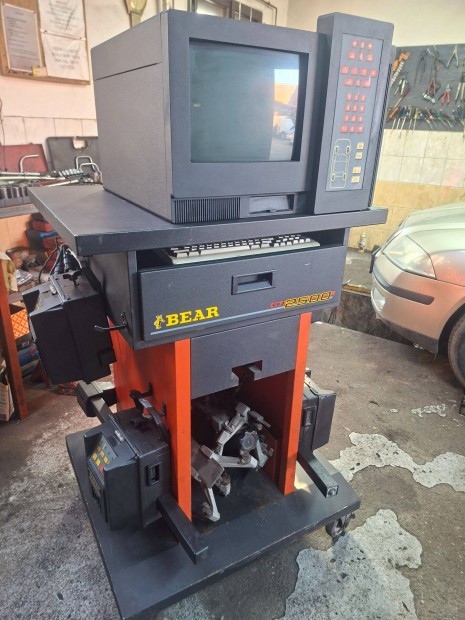 Elad� fut�m� �ll�t�!