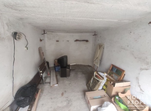 Elad� gar�zs Szegeden!