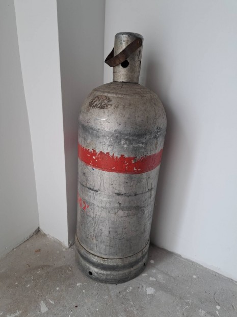 Elado gázpalack