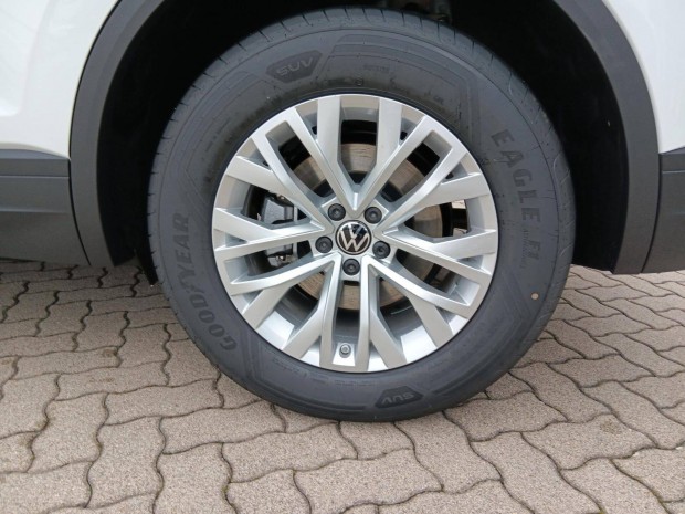 Elad� goodyear eagle f1 asymmetric 3 aut�gumi!