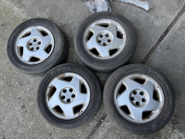 Eladó gyári 15 -ös 5x98 Peugeot alufelni