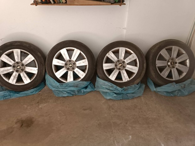 Eladó gyári Chevrolet 18-s alufelni garnitúra