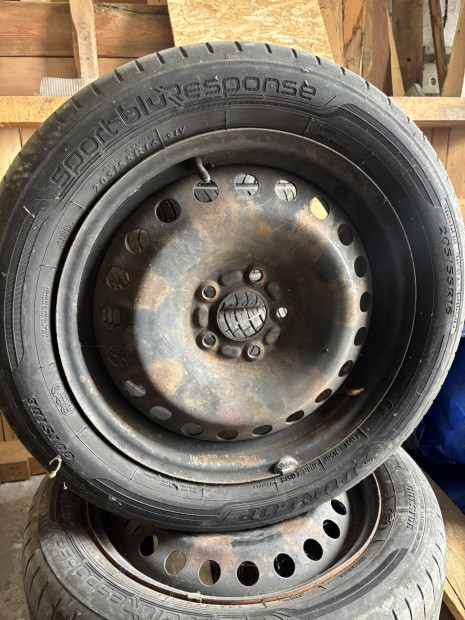 Elad� gy�ri Ford 16 Ac�l felni garnit�ra 