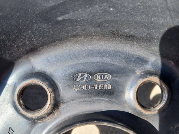 Eladó gyári Kia Hyundai lemezfelni garnitúra !