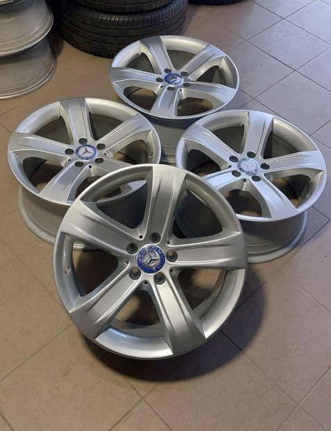 Elad gyri Mercedes 5x112 18" alufelni szett