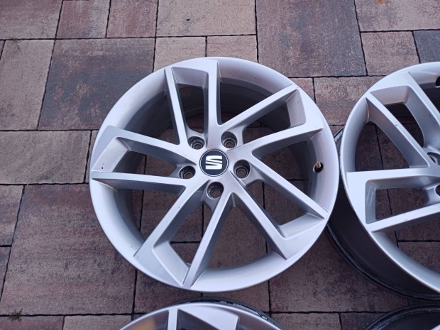 Elad gyri alufelni garnitra Seat,Skoda,-7Jx17-ET-49-5x112