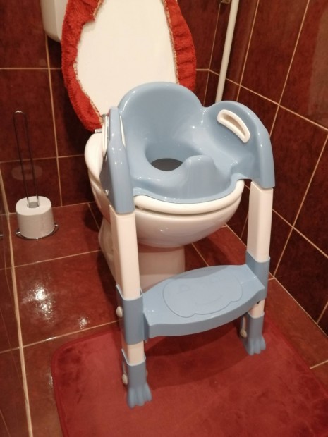 Elad gyerek lpcss wc szkit! 