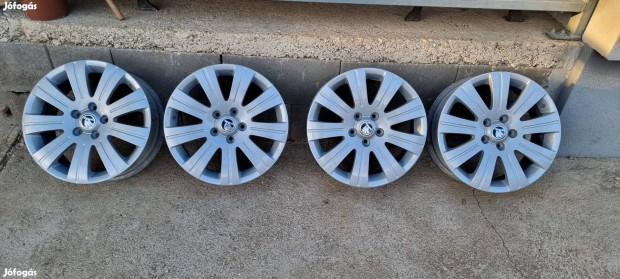 Elad hasznlt 5x112 17" gyri Skoda alufelni garnitra