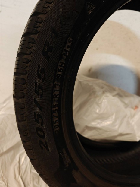 Elad hasznlt Pirelli R17 tli gumi