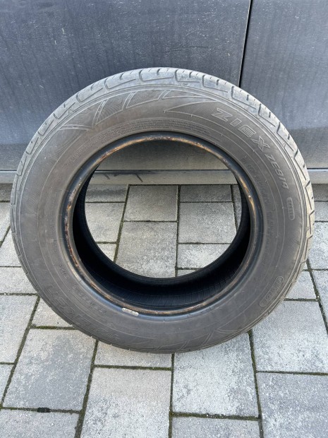Eladó használt nyári gumi szett 195/65 r15