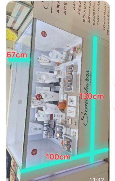 Elad� haszn�lt �veg vitrinek